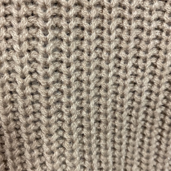 Allison Brittney tan criss cross back sweater - Size large - Picture 8 of 10